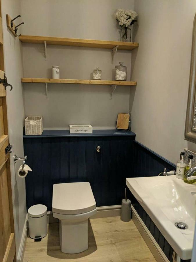 Skittles - Charming One Bedroom Apartment - Parking - Easy Access To Bath Box  Exteriör bild